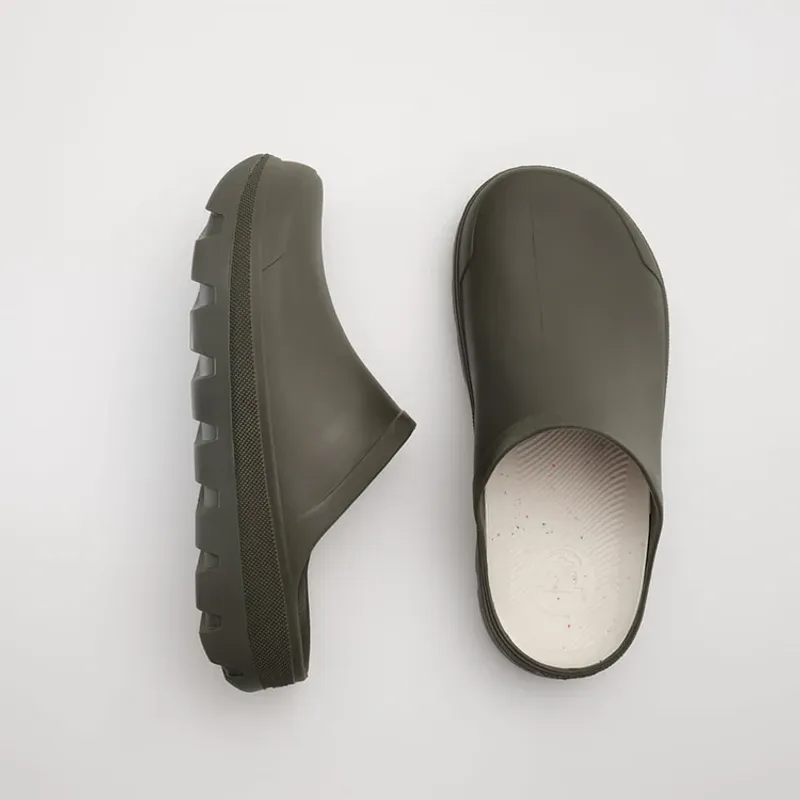 Kamik Nova gummi clogs mørk oliven