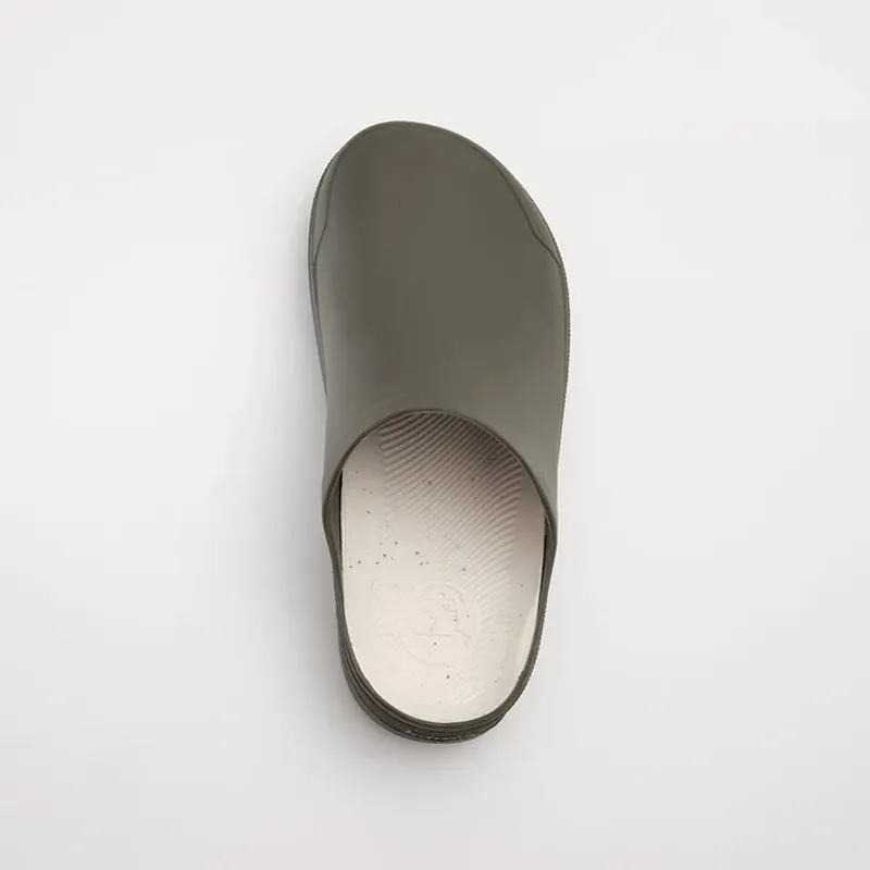 Kamik Nova gummi clogs mørk oliven